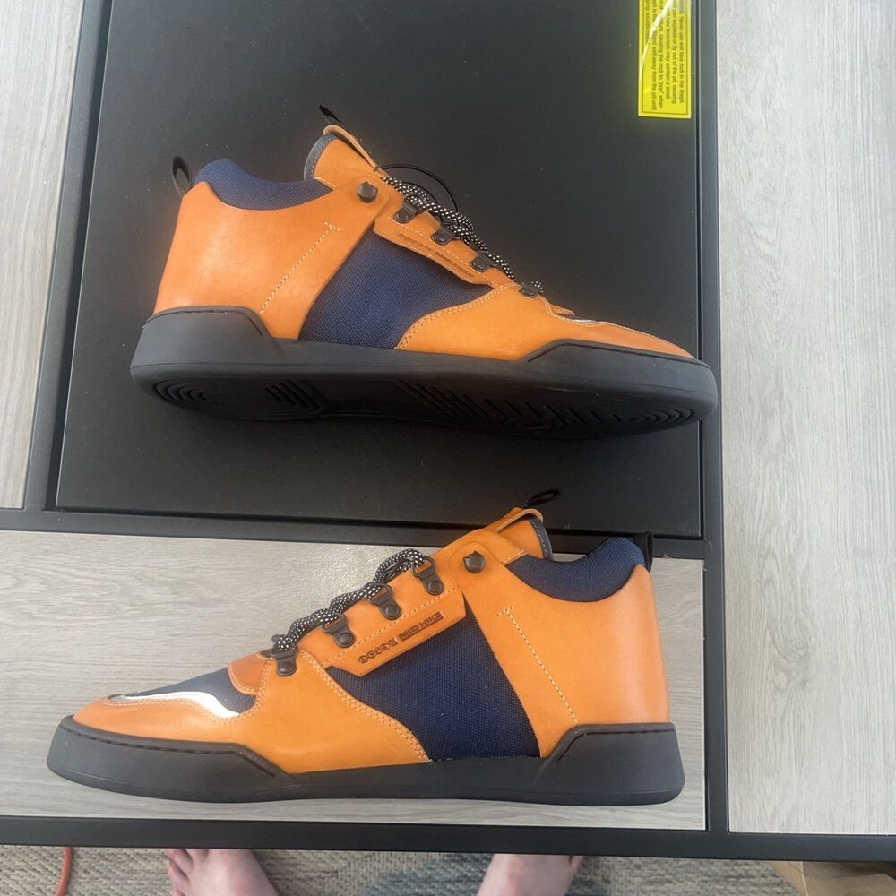 No One Brand Act  Size 12